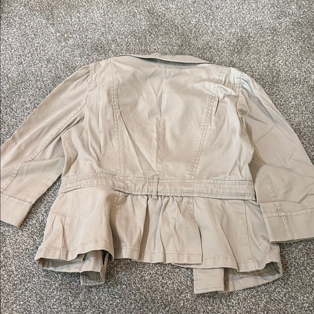 Stylish Tan Jacket With Button Details - image 3